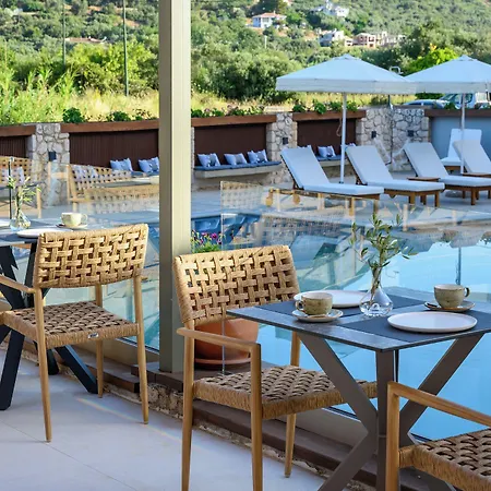 Ξενοδοχείο Elisso 4*