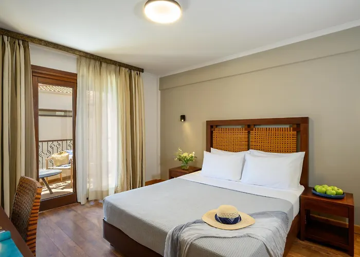 Ξενοδοχείο Elisso 4*